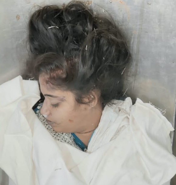 दुर्धटना में मारे गए दोनों मृतकों की पहचान नहीं हो सकी है 