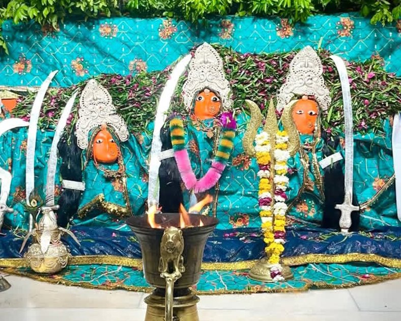 कलश यात्रा में उमड़ा जनसैलाब