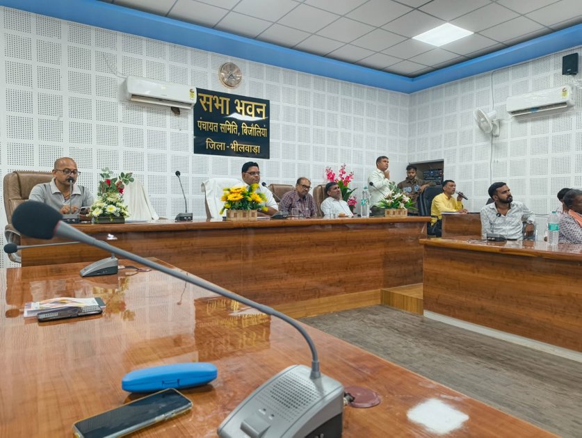 नामांकन में गलती हुई तो खारिज हो सकता है आवेदन, संभावित प्रत्याशियों को समझाए नियम
